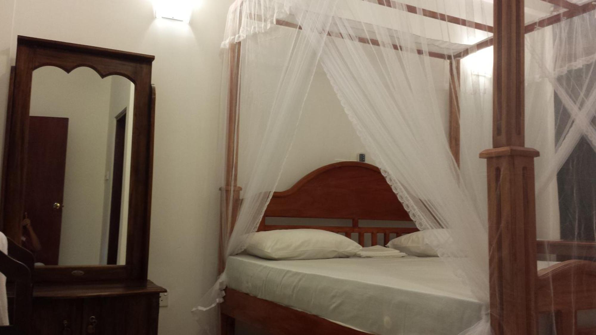 Nooit Gedacht Holiday Resort Unawatuna Room photo